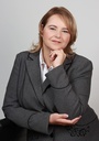 Ablakon kidobott pénz